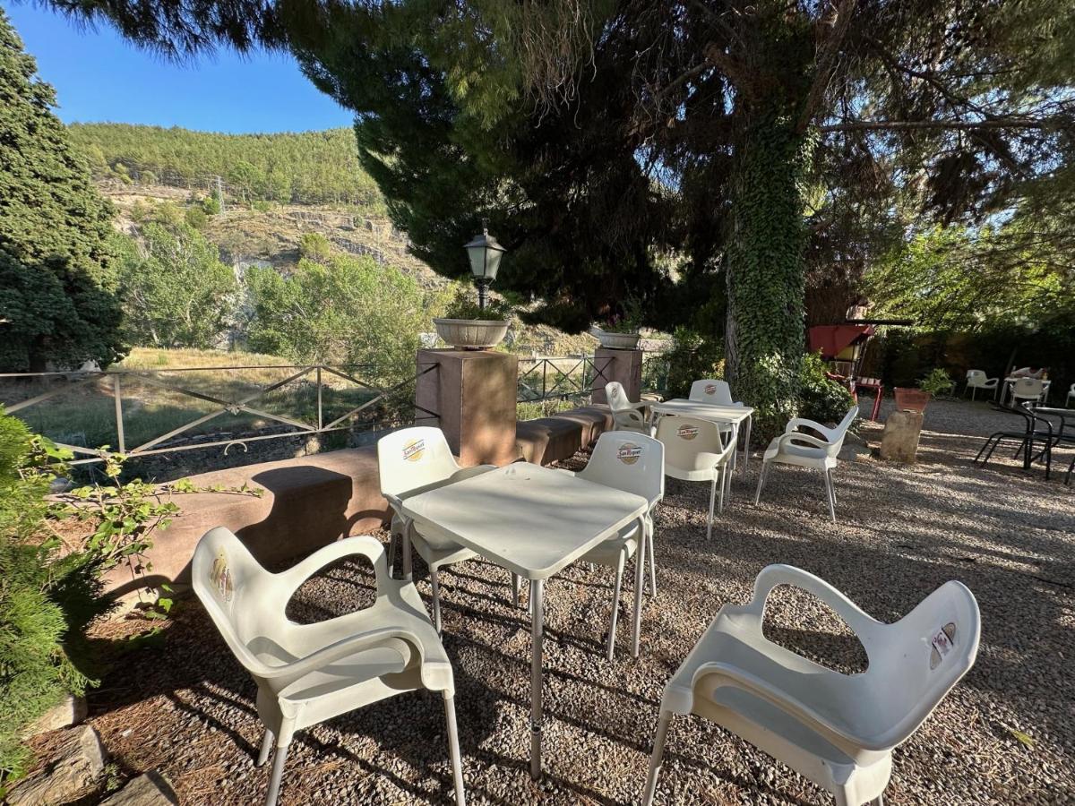 Hotel De La Villa Rubielos De Mora Extérieur photo