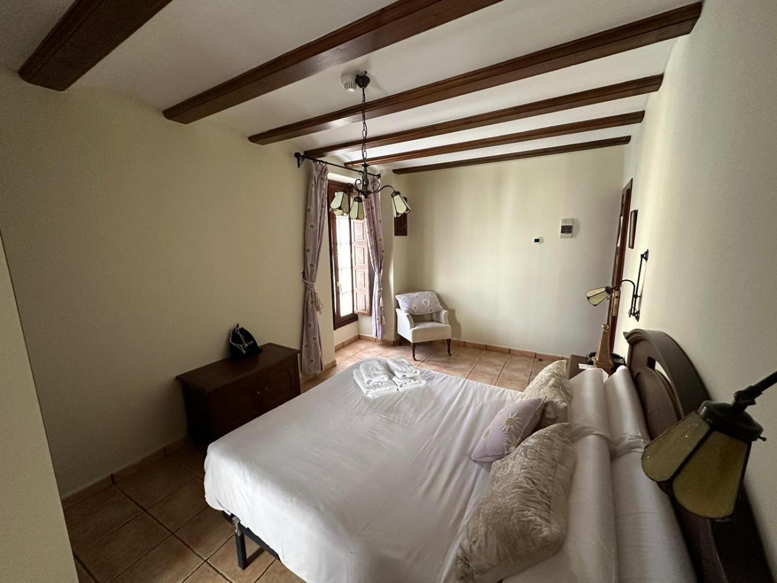 Hotel De La Villa Rubielos De Mora Extérieur photo